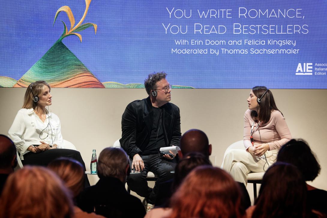 Panel "You write romance, you read bestsellers"